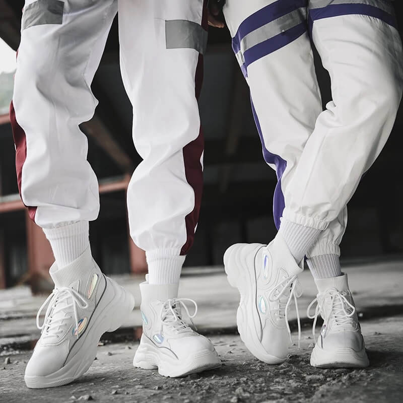 Vớ trắng + Sneaker